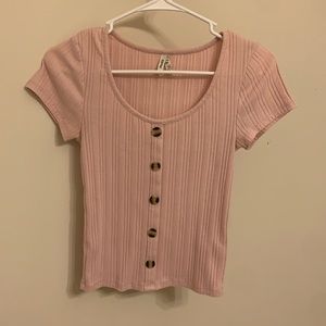 Pink fitted top